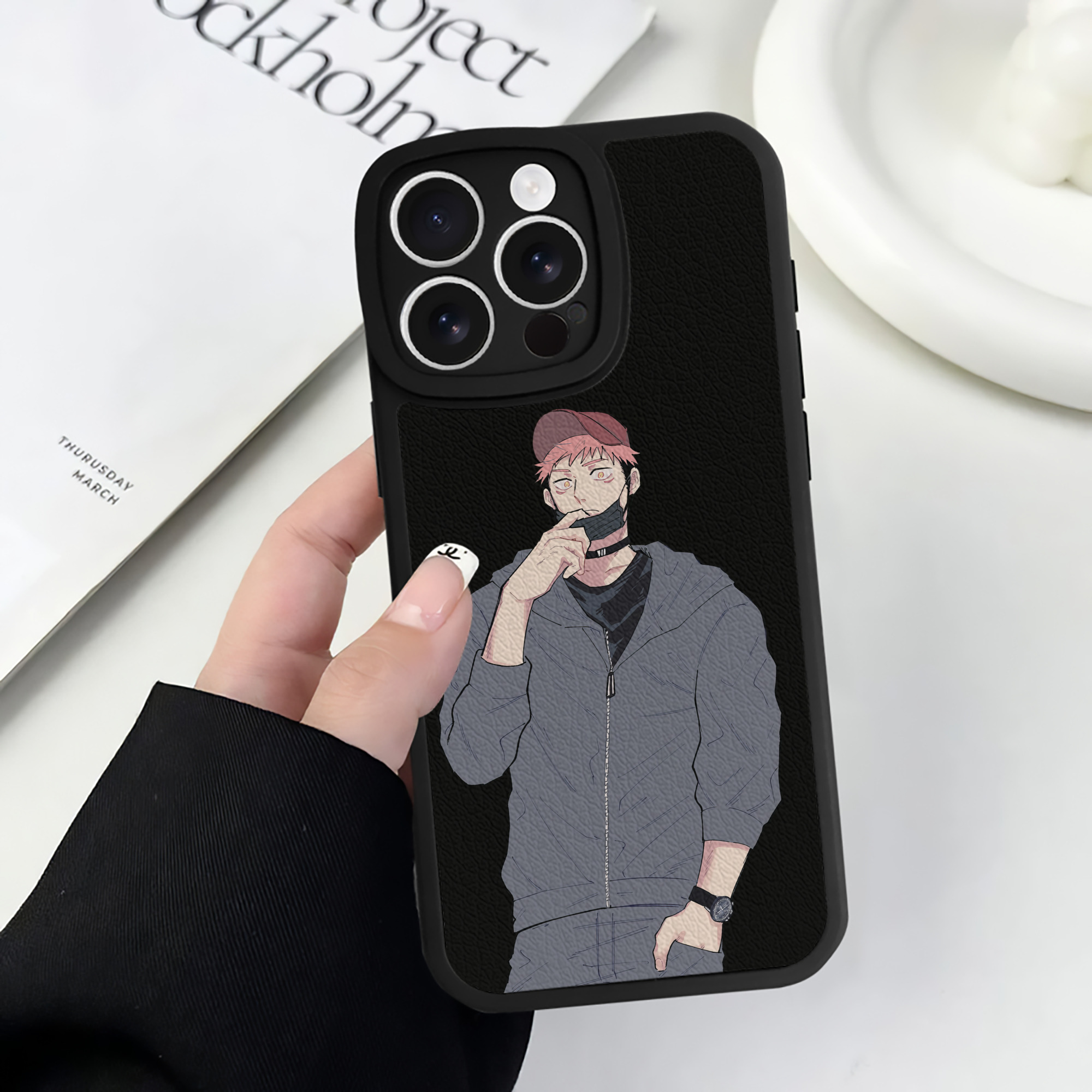 （画像用） 呪術廻戦 Jujutsu Kaisen 【iPhone 16シリーズ対応】シリコンスマホケース（レザー調） 材質：シリコン